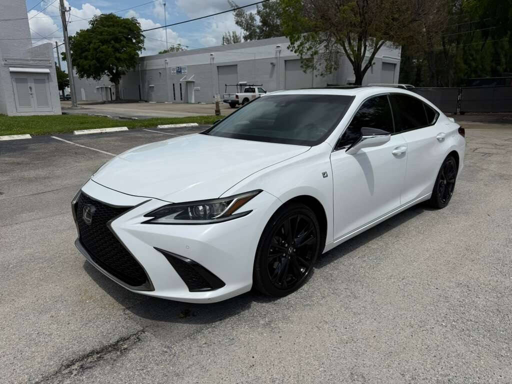 2021 Lexus ES F SPORT