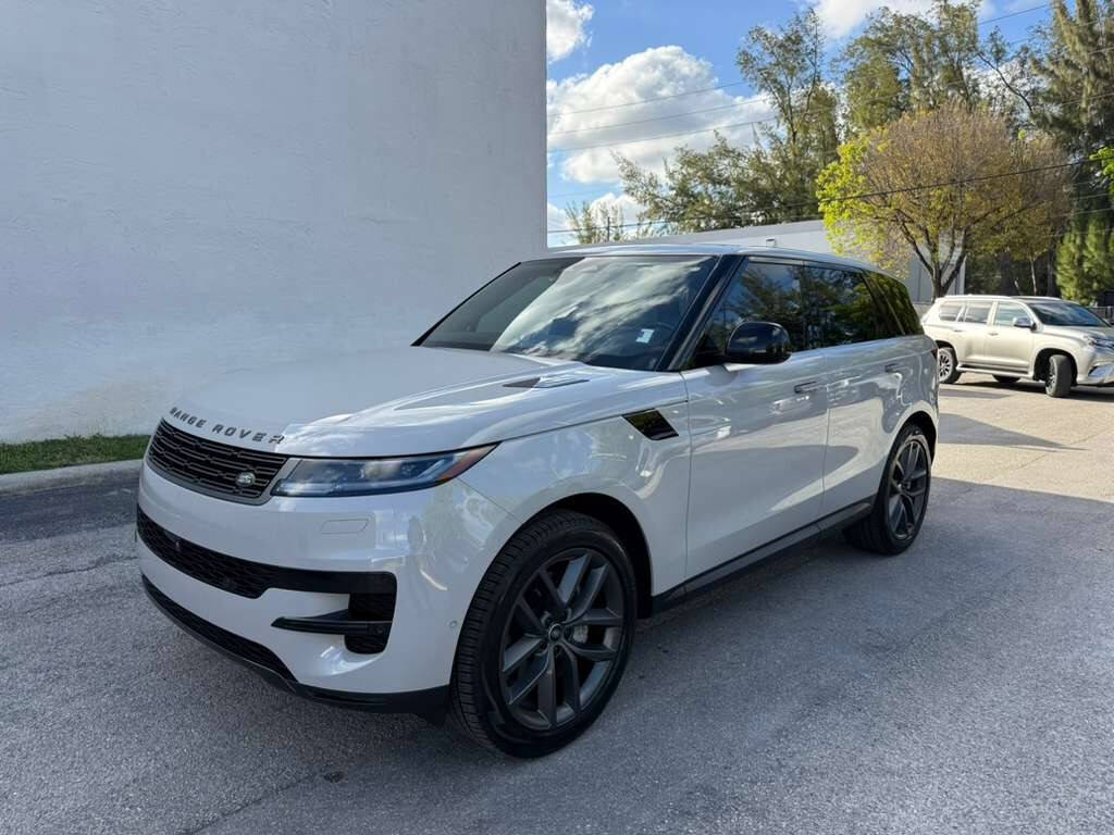 2025 Land Rover Range Rover Sport