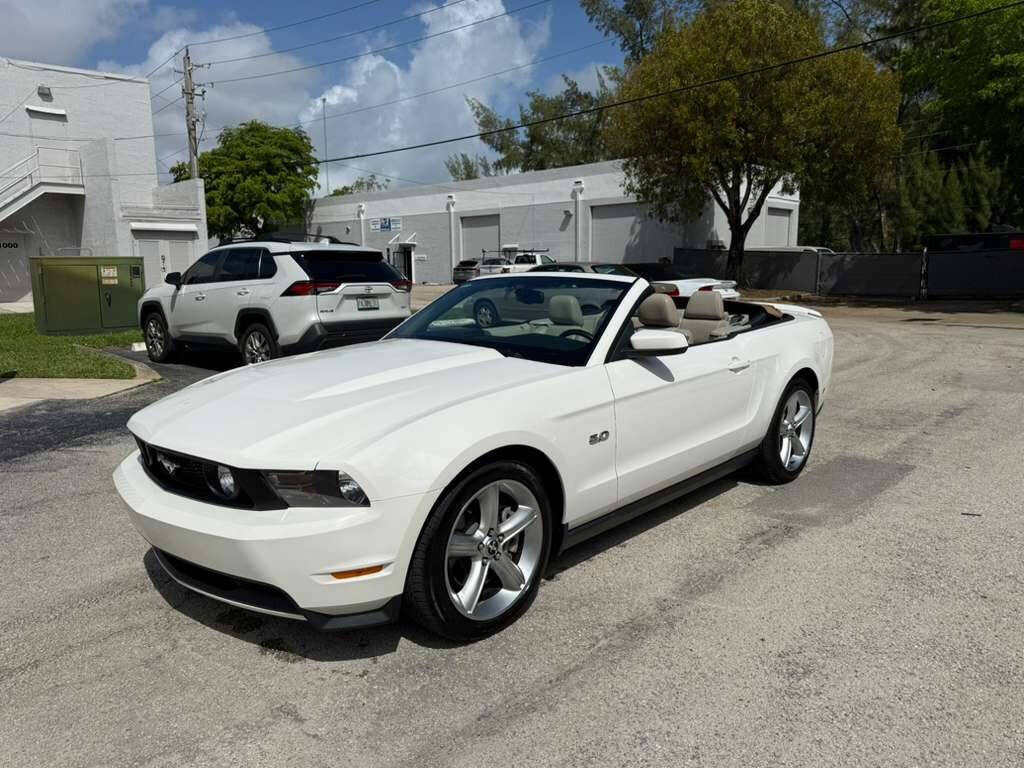 2011 Ford Mustang