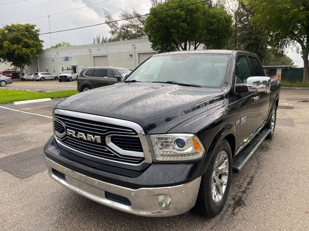2016 RAM 1500 Pickup Laramie Limited